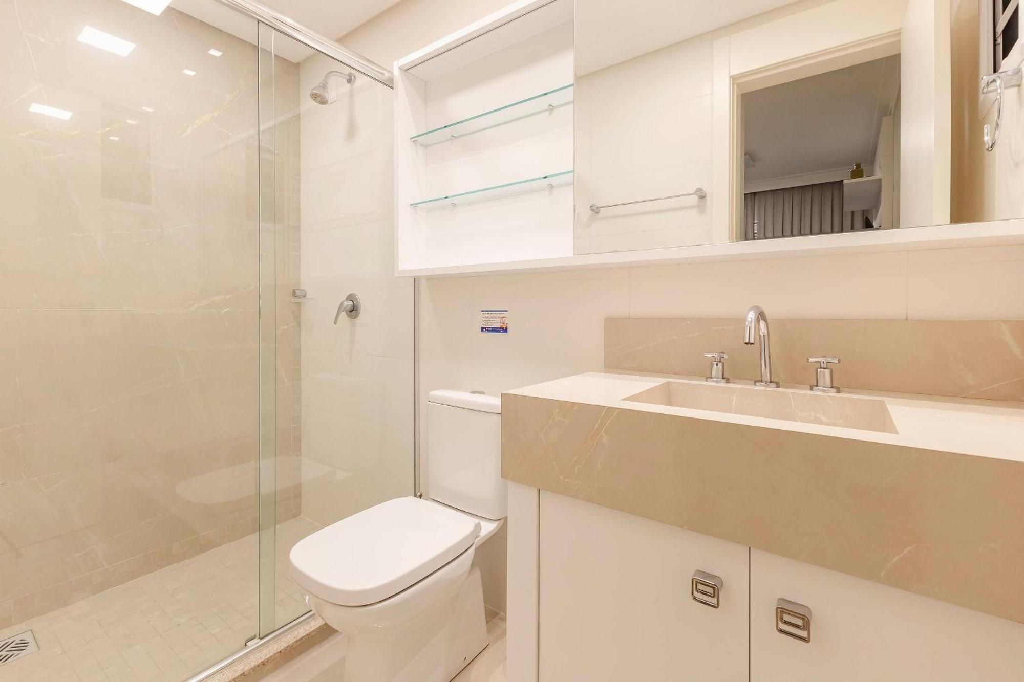 בומבינאס Varandas Do Atlantico - Confortavel Apto Em Condominio Pe Na Areia מראה חיצוני תמונה