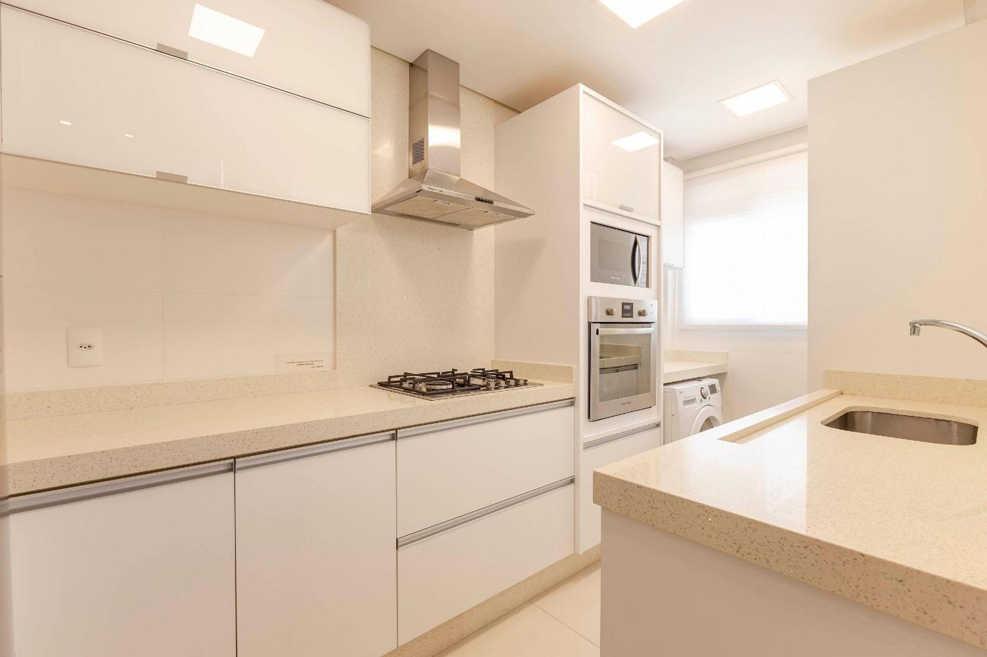 בומבינאס Varandas Do Atlantico - Confortavel Apto Em Condominio Pe Na Areia מראה חיצוני תמונה
